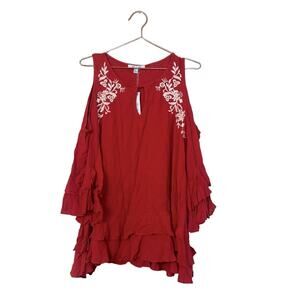 She + Sky Floral Embroidered Cold Shoulder Top - Large